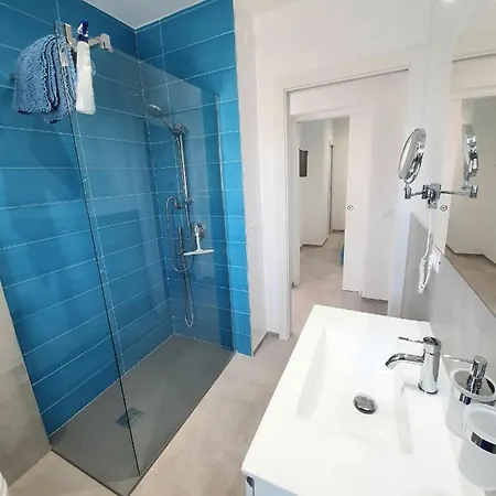 Appartement Delfini Terza *