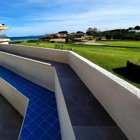 Delfini Terza Apartamento Golfo Aranci